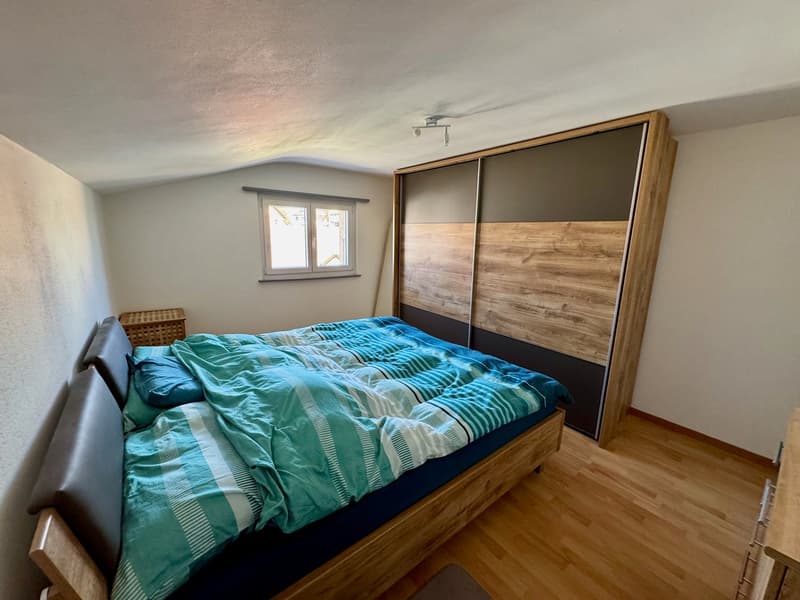 Sehr schönes 4-Zimmer-Apartment im 1. Stock (11)