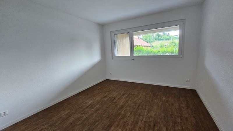 Magnifique appartement de 3.5 pièces au rez-de-chaussée (7)