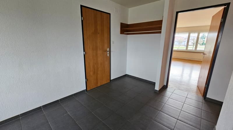 Bello e spazioso appartamento di 4,5 locali al 1° piano (2)