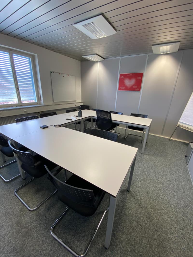 Helles 2-Zimmer-Büro im Herzen von Delémont (1)