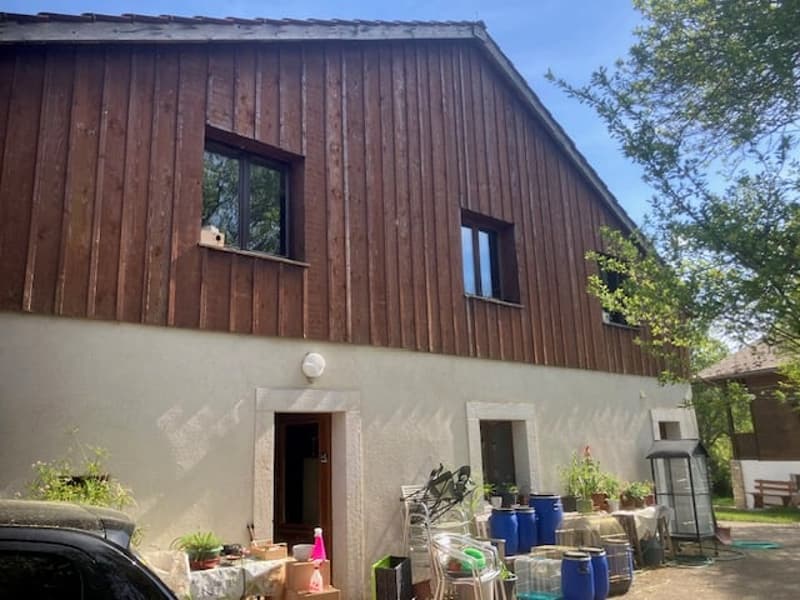 Antica fattoria di 8 locali da ristrutturare situata in campagna (7)