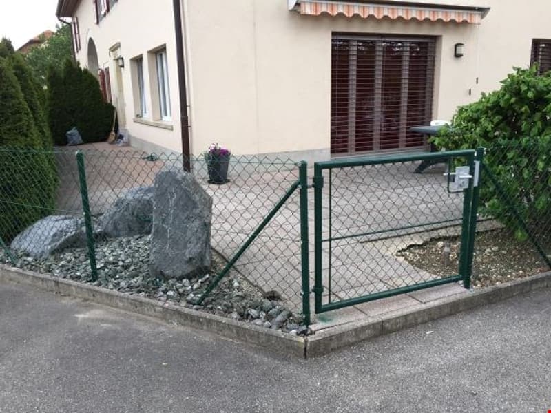 Spacieux logement de 4 1/2 pièces au rez avec terrasse privative (2)