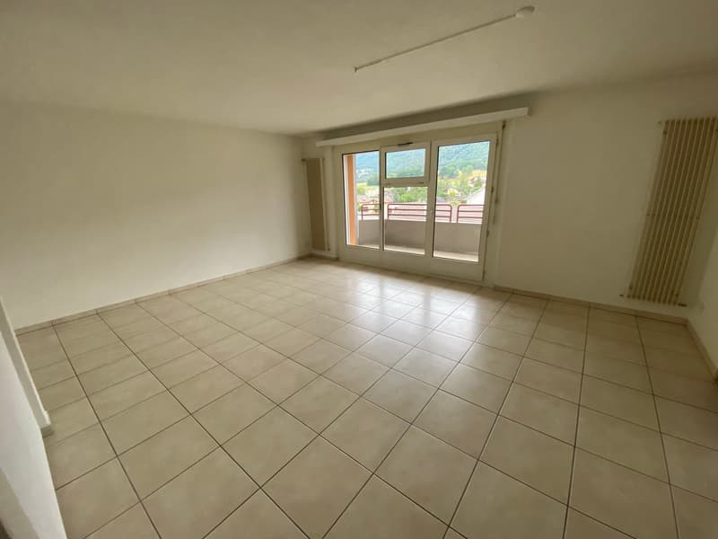 Bello appartamento di 4,5 locali al 4° piano (2)
