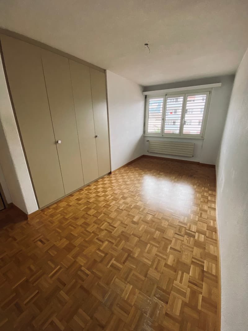 Bello appartamento di 4,5 locali al 4° piano (9)