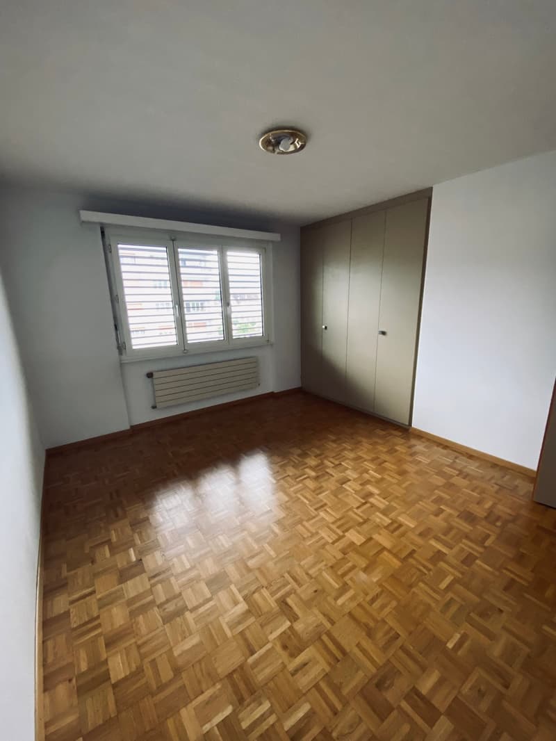 Bello appartamento di 4,5 locali al 4° piano (8)