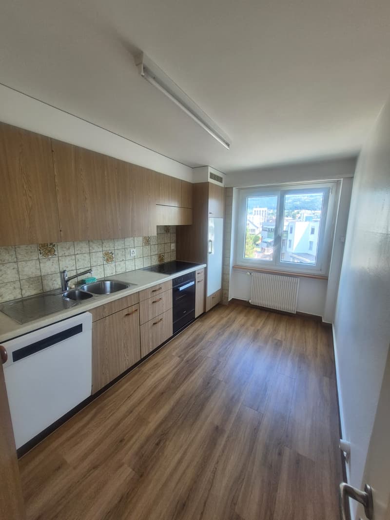 Schönes 3,5-Zimmer-Apartment im 2. Stock (1)