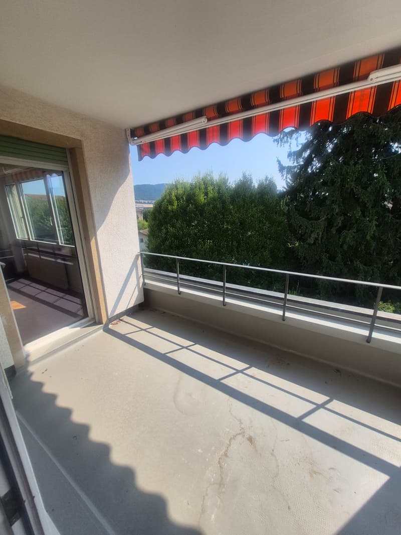 Schönes 3,5-Zimmer-Apartment im 2. Stock (3)