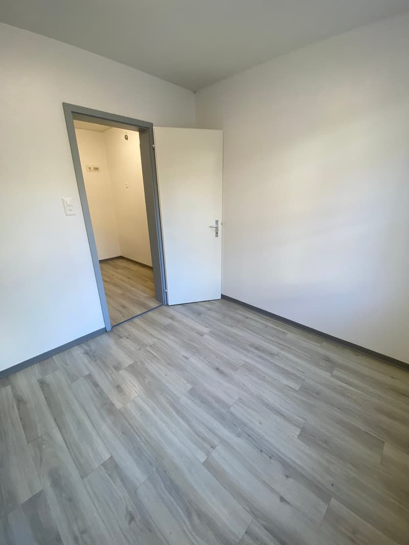 Schönes 1,5-Zimmer-Apartment im 3. Stock (3)