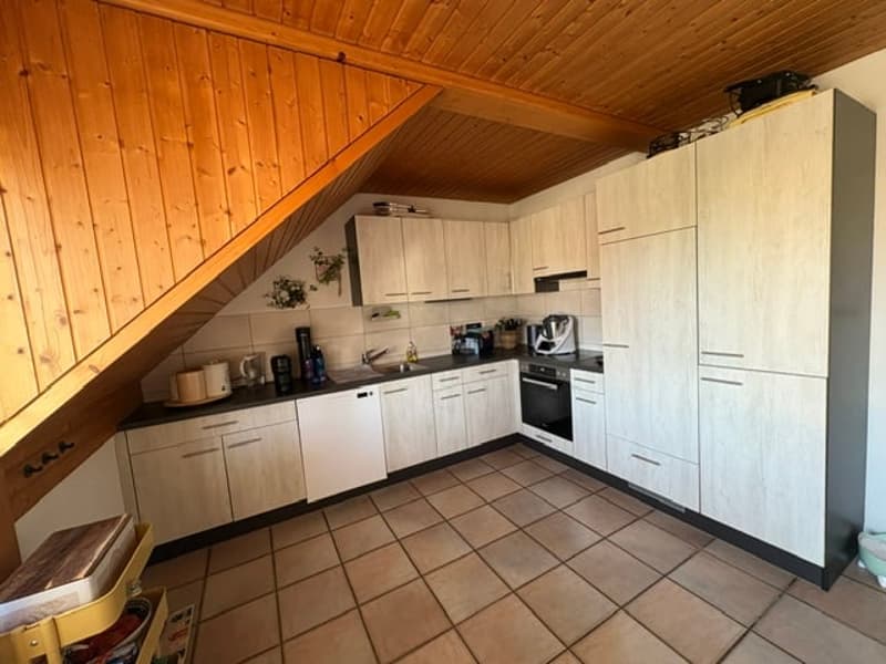 Joli appartement de 3 pièces au 2e étage (1)