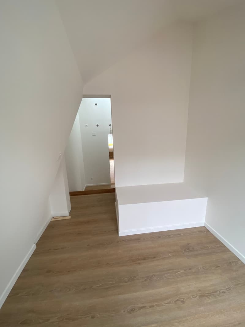 Très joli appartement de 3,5 pièces rénové au cœur de Delémont (7)