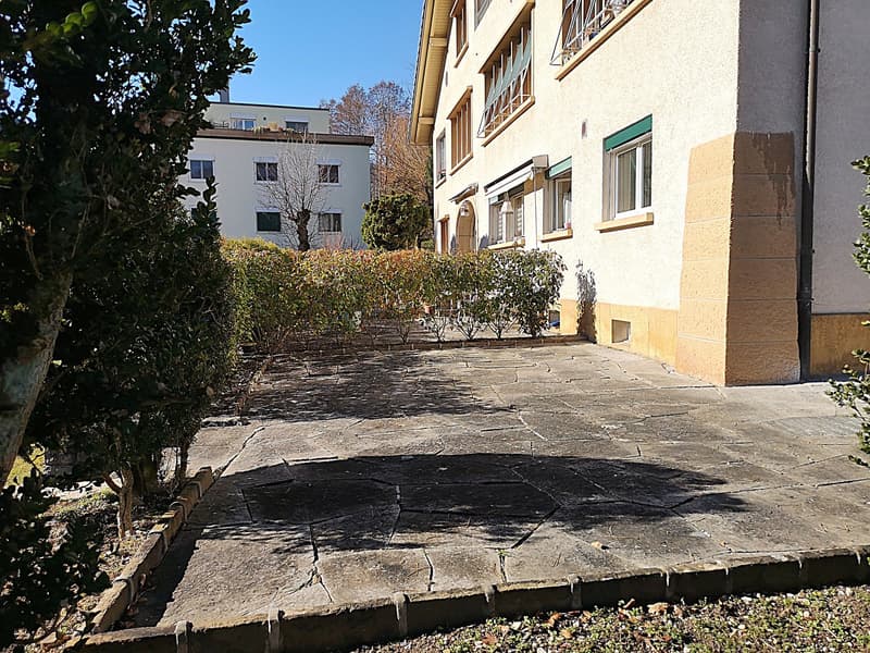 For sale in Moutier apartment with terrace, completely renovated in 2024 (15)