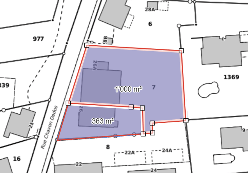 Large building plot with old barn, free of leasehold (8)