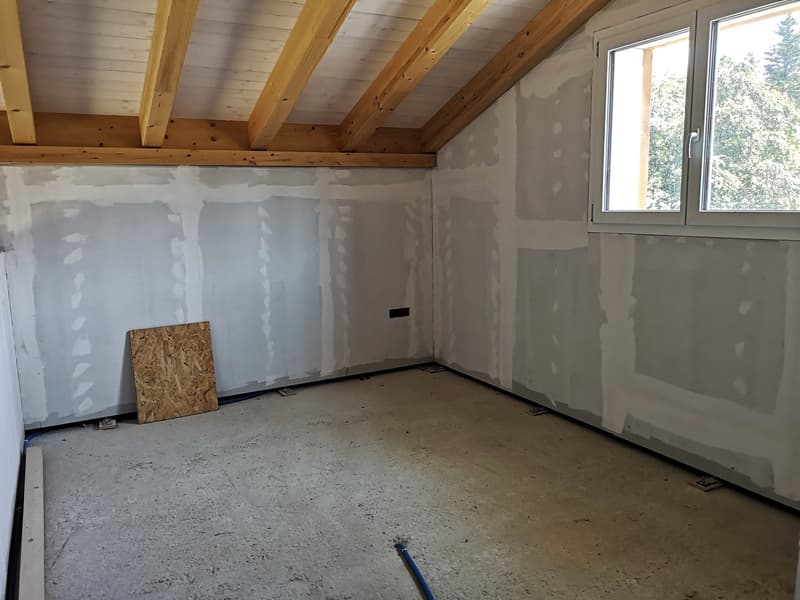 Maison de 4.5pces + mezzanine en périphérie de Saignelégier, sera vendue complètement rénovée (35)