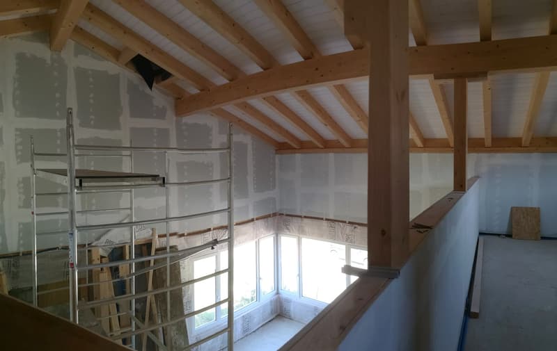 Maison de 4.5pces + mezzanine en périphérie de Saignelégier, sera vendue complètement rénovée (33)