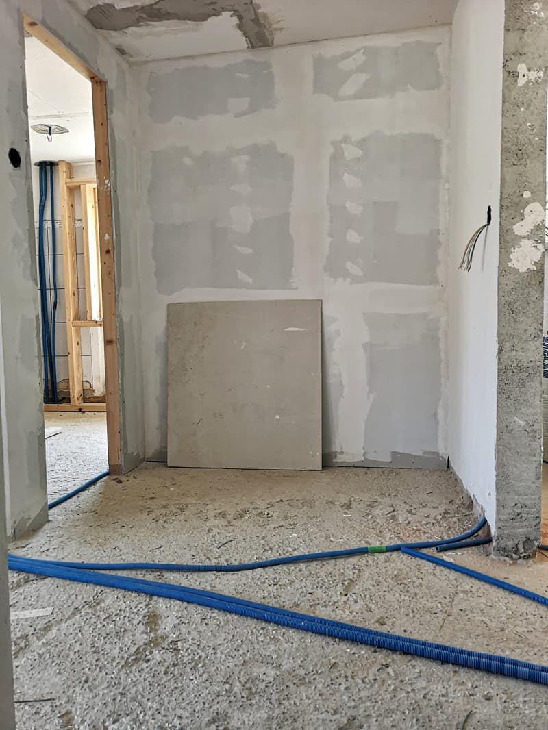 Maison de 4.5pces + mezzanine en périphérie de Saignelégier, sera vendue complètement rénovée (13)