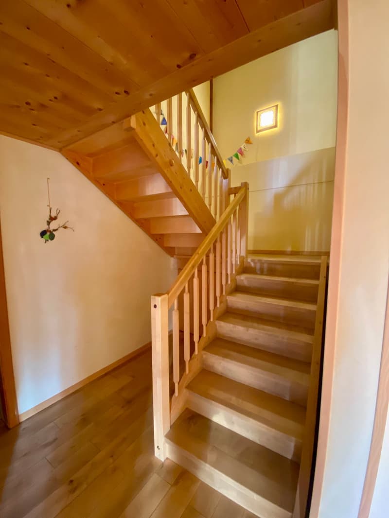 Spacieuse maison avec jardin, écurie, grange / Geräumiges Haus mit Garten, Stall, Scheune (27)