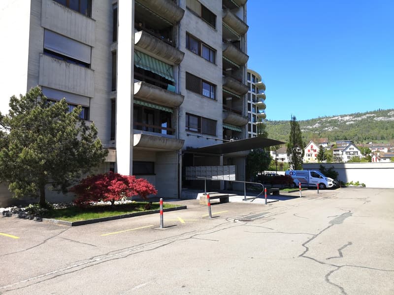 A vendre à Delémont : appartement 3.5 pièces, avec garage privé, vue sur la ville (6)