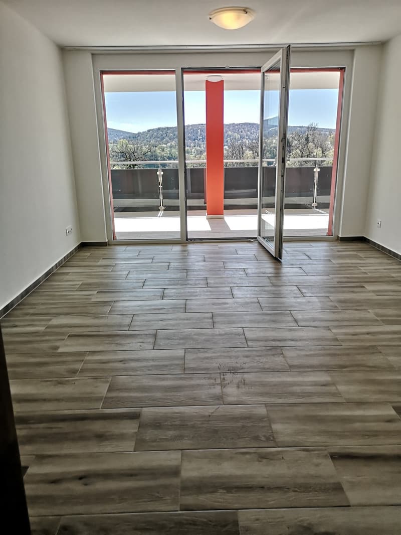 Appartement neuf au 1er étage avec terrasse couverte, avec vue. (11)