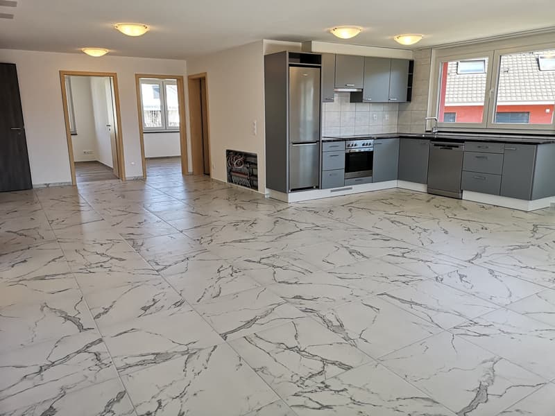 Appartement neuf au 1er étage avec terrasse couverte, avec vue. (9)