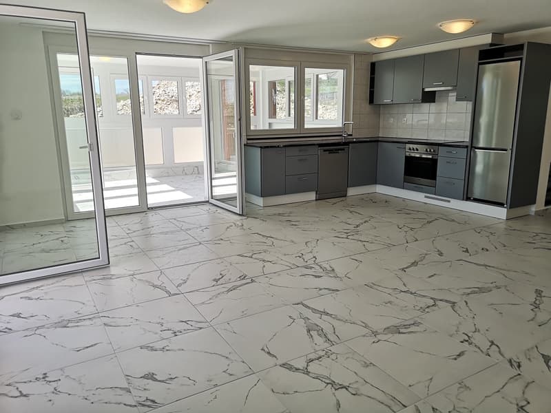 Magnifique appartement de 4,5 pièces avec terrasse et véranda, jardin 200m2 en option (13)