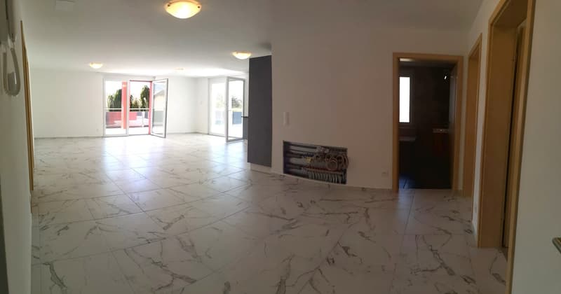 Magnifique appartement de 4,5 pièces avec terrasse et véranda, jardin 200m2 en option (5)