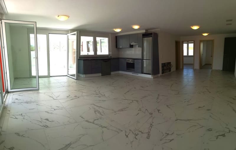 Magnifique appartement de 4,5 pièces avec terrasse et véranda, jardin 200m2 en option (12)