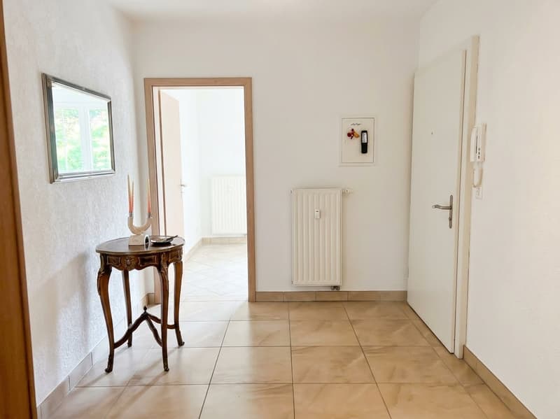 Spacieux appartement de 5.5 pièces à vendre à Soyhières avec grand balcon de 35m2 (10)