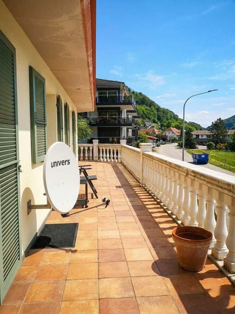 Spacieux appartement de 5.5 pièces à vendre à Soyhières avec grand balcon de 35m2 (5)