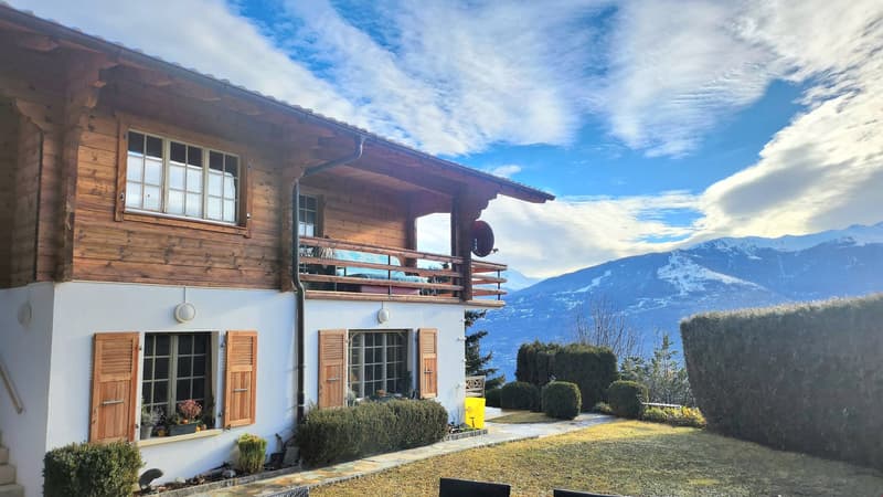 Valais central, magnifique chalet avec vue paradisiaque, situation de premier ordre, tranquillité (2)