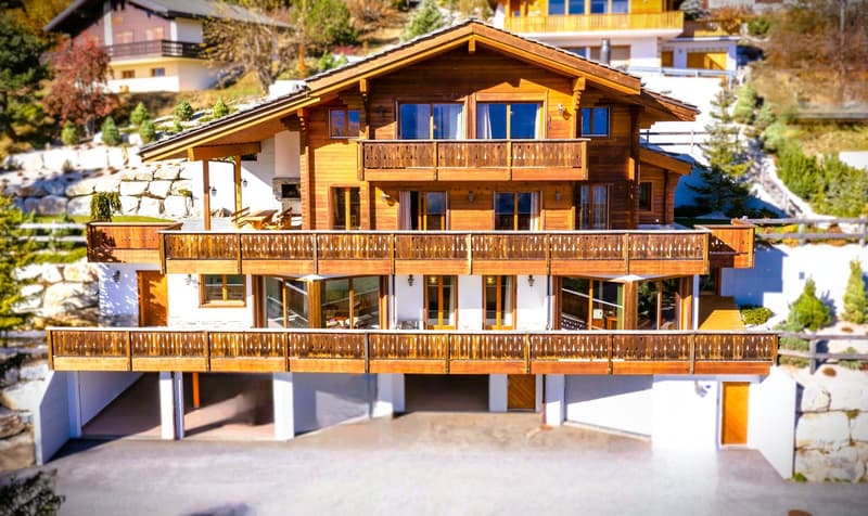 Magnifique chalet de luxe à Anzère (1)