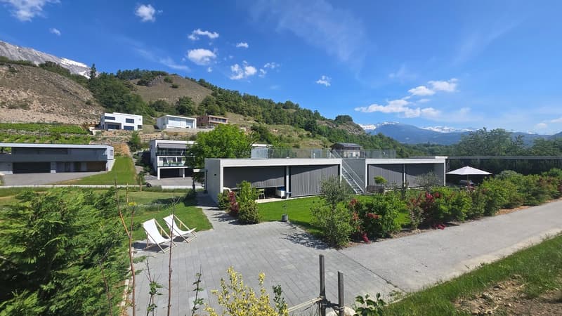Villa contemporaine dans un quartier calme de Grimisuat (5)