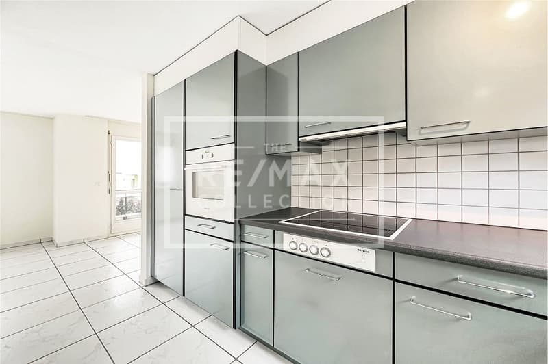 Habitation attractive avec 3 ½ pièces, balcon et terrasse (13)