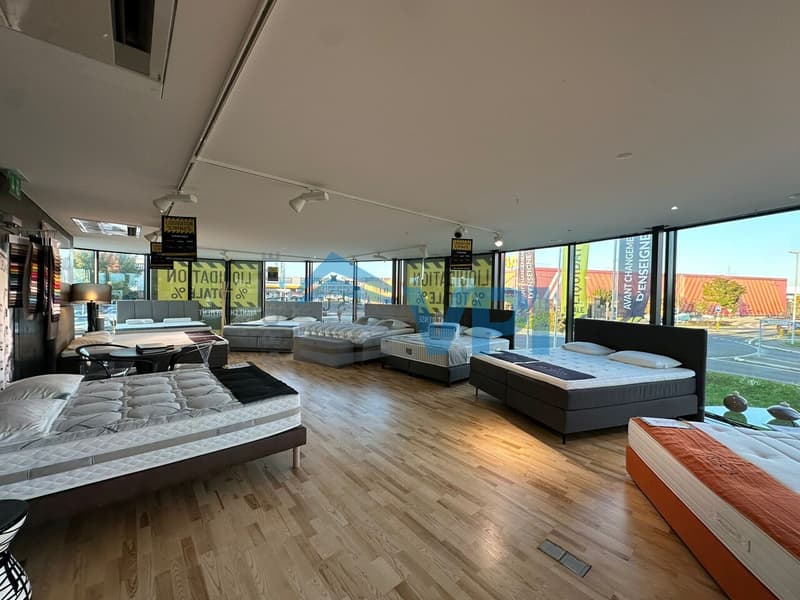 Etoy - surface commerciale de 260m2 (5)