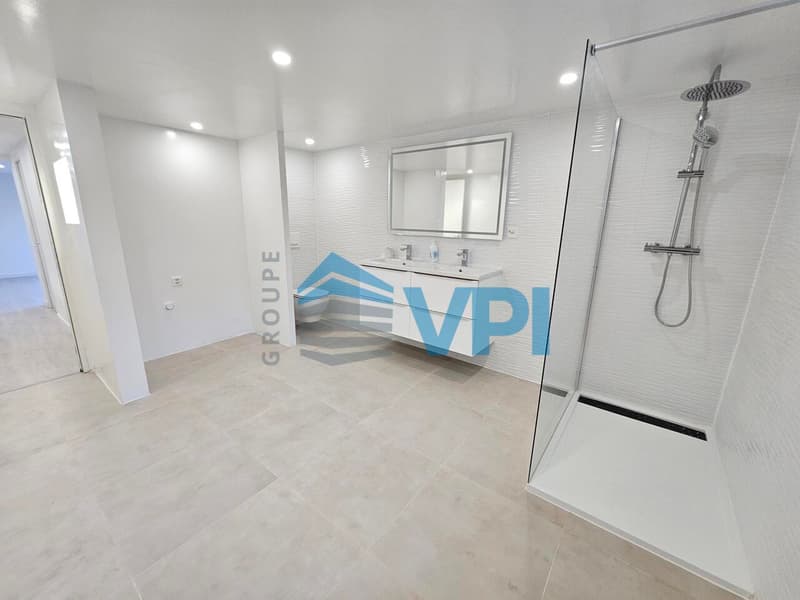 Villa de 8 pièces à louer à Chêne-Bourg (10)
