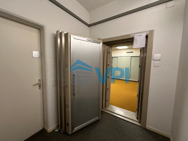 Surface commerciale de 570 m² au coeur de Nyon (9)