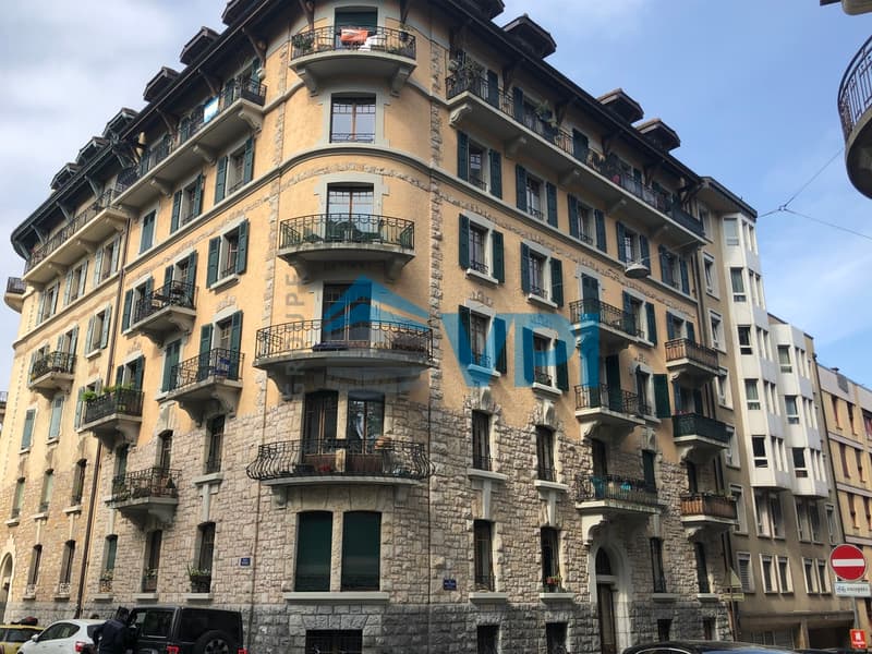 Appartement de 4 pièces aux Eaux-Vives (1)