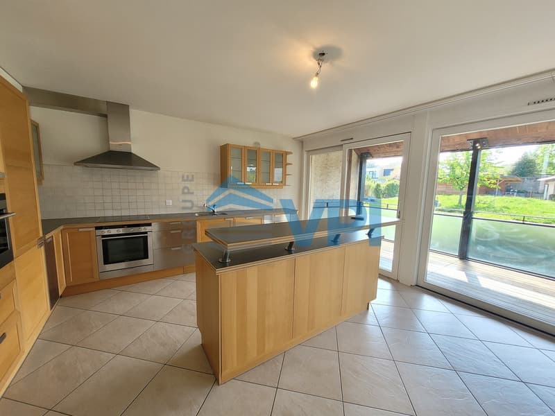 Luxueux appartement de 6 pièces à Bernex (6)