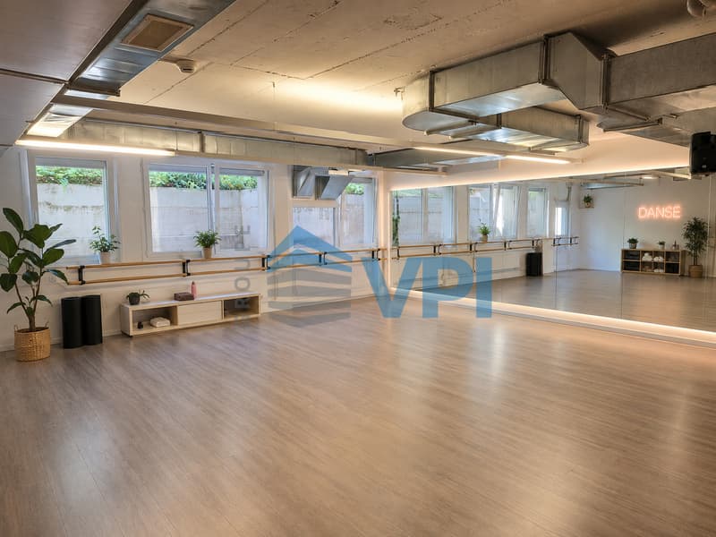 Lausanne - Surface commerciale d'environ 90m2 au rez inférieur (4)