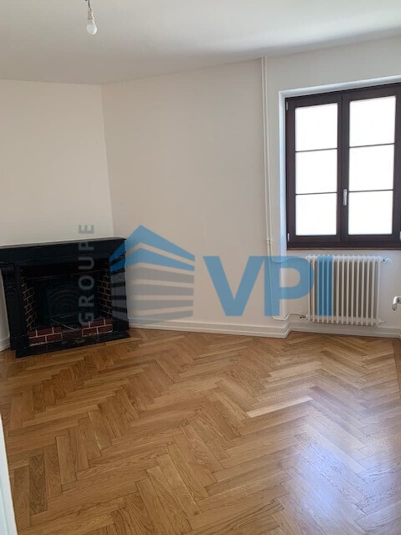 Appartement moderne de 2,5 pièces dans un immeuble villageois (5)