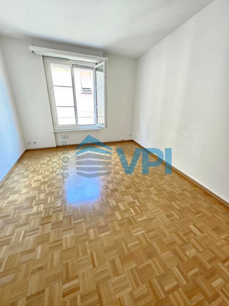Joli studio en plein coeur de la Vieille-Ville (1)
