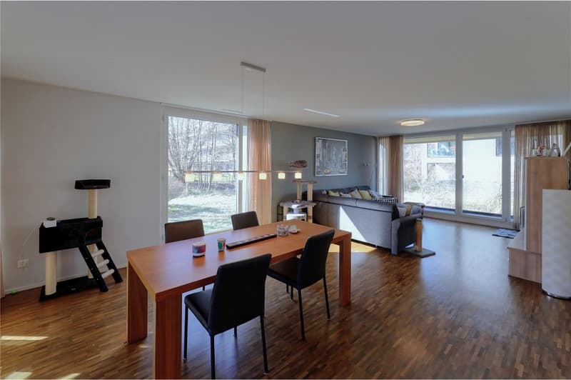 Modern 2.5-room apartment with 82 m² and two balconies (13)