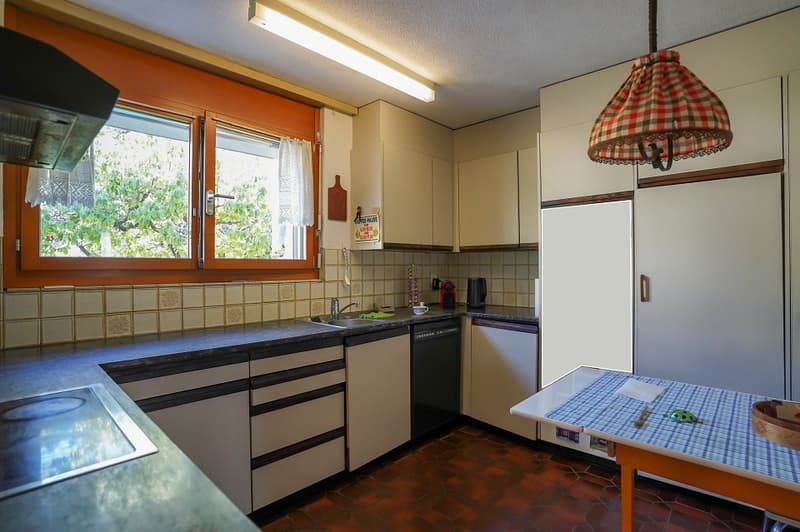 Spacious, detached single-family home in prime location (5)