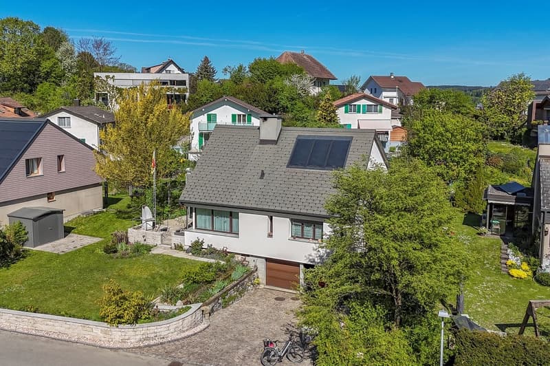 Spacious, detached single-family home in prime location (2)