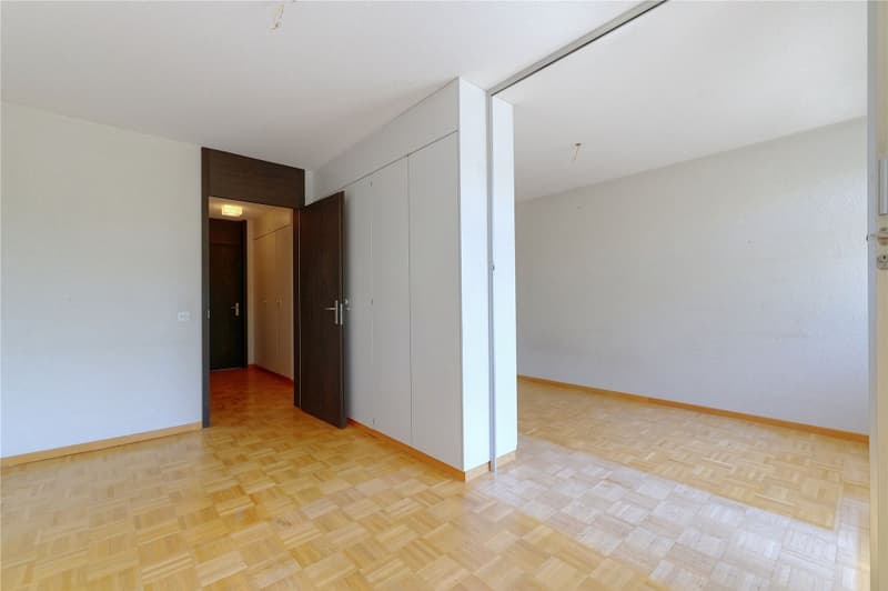 Casa a terrazza di 5 locali con terrazza spaziosa e potenziale (12)
