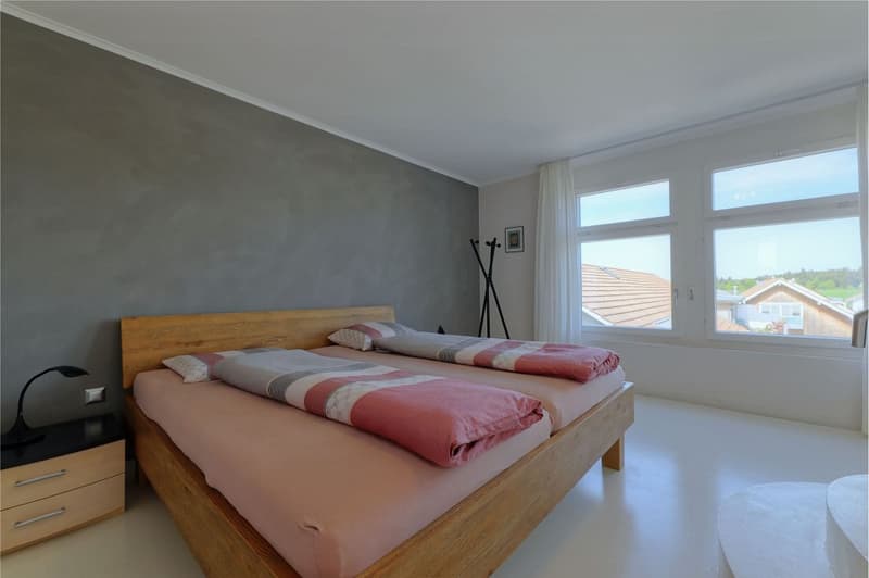 Exclusive, ultra-modern 5½-room attic apartment with large terrace (10)