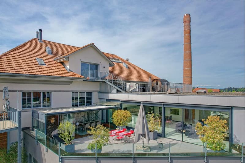 Exclusive, ultra-modern 5½-room attic apartment with large terrace (3)