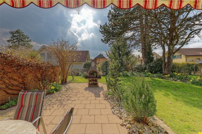 5.5-room semi-detached house with potential and beautiful garden (4)