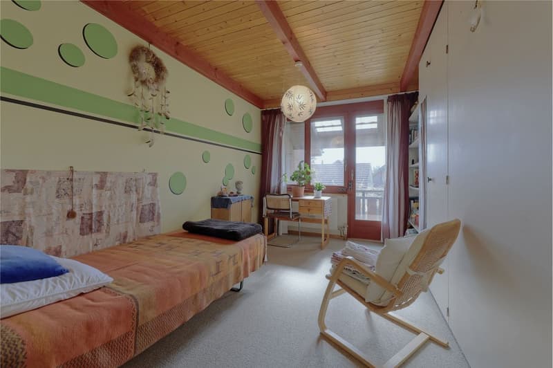 5.5-room semi-detached house with potential and beautiful garden (10)
