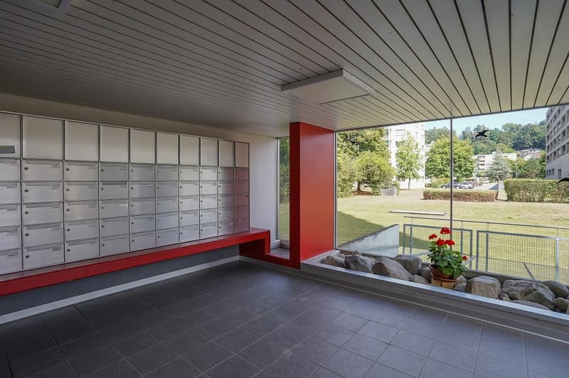 Stadtnahe 4½-Zimmer-Wohnung mit Weitsicht über Aare und Wohlensee (11)