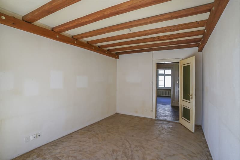Grosszügige 4½-Zimmer-Eigentumswohnung mitten im Breitsch (6)